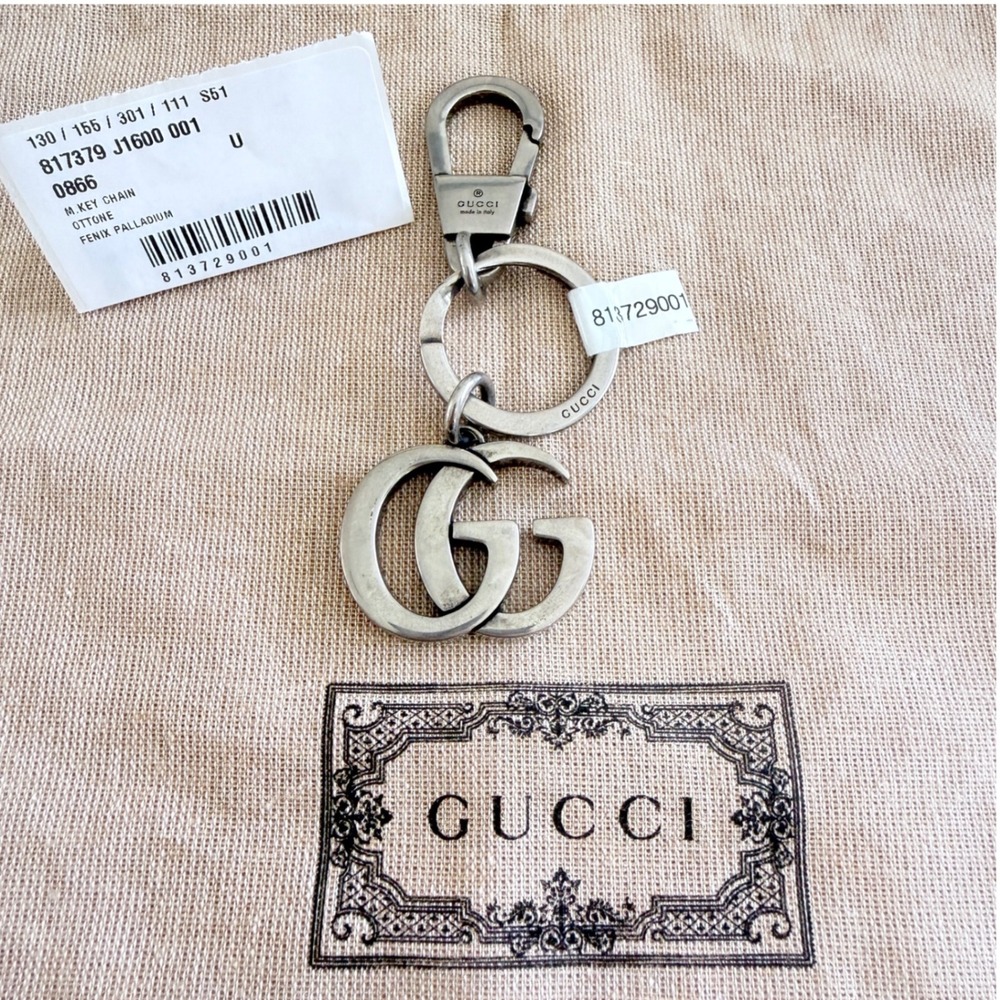 Gucci Marmont Double G Key Chain Aged Palladium Silver Logo 817379 Italy